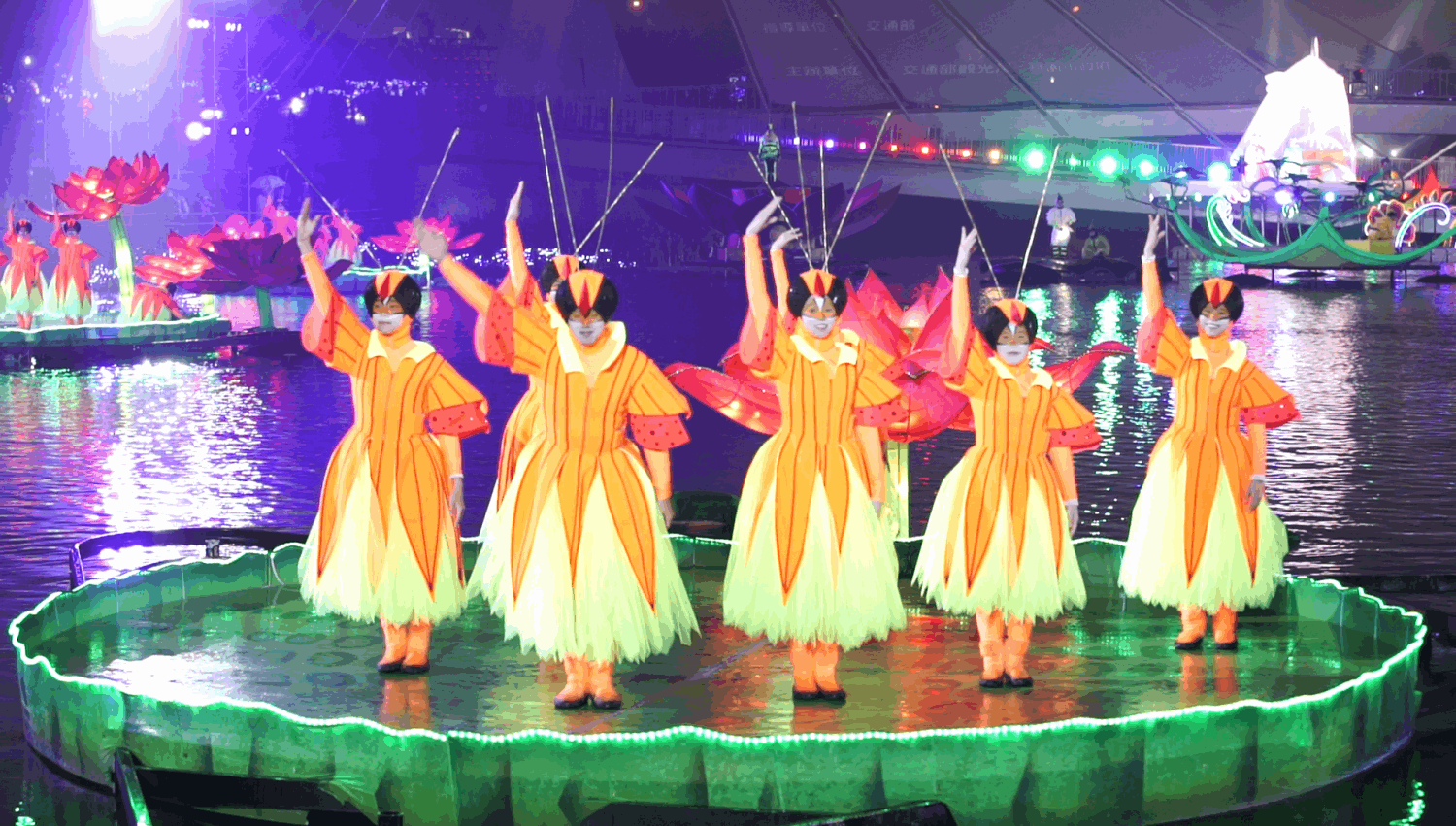 2016台灣燈會在桃園「金猴獻桃」